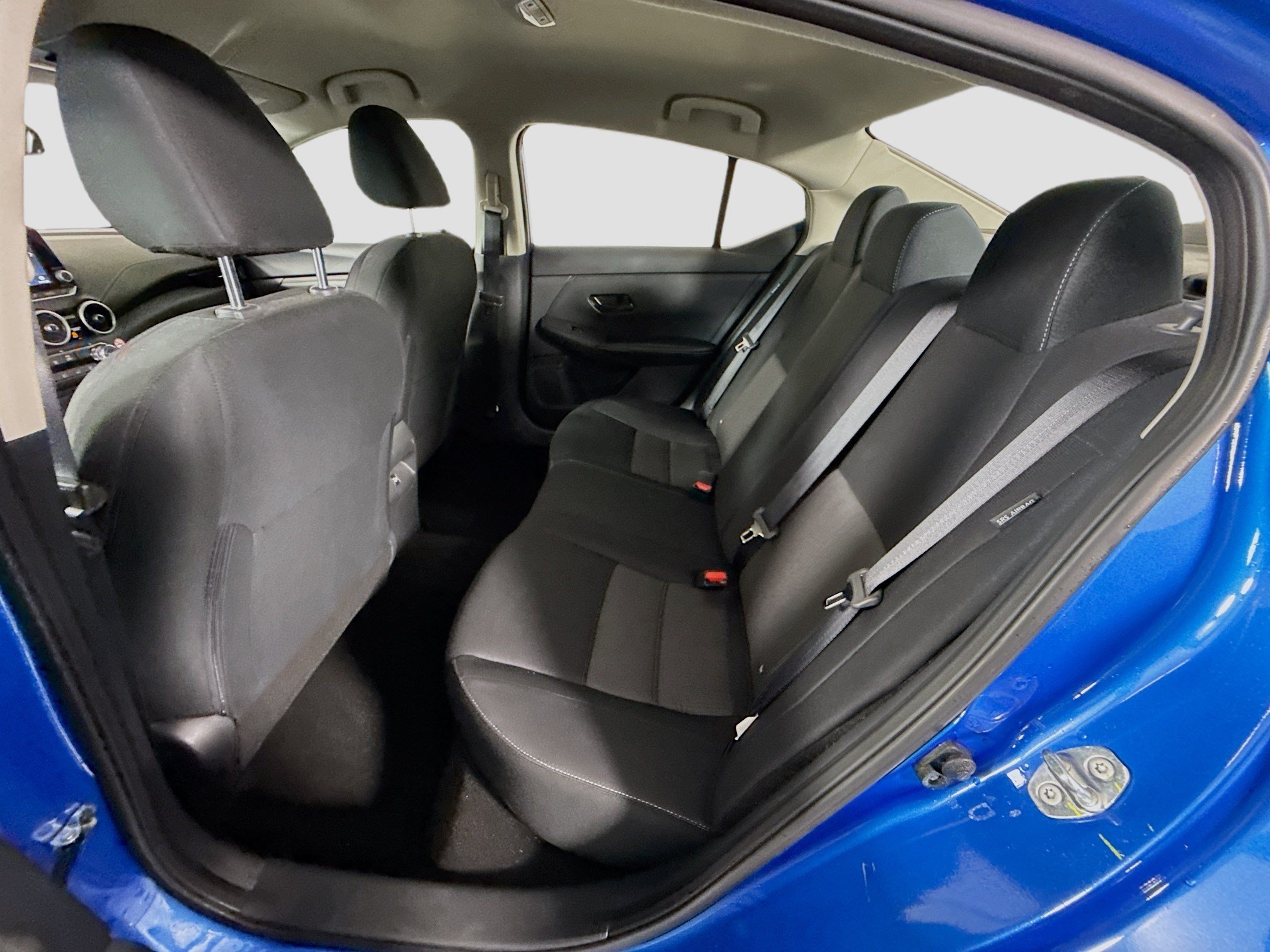 Used 2024 Nissan Sentra SV FWD image 25