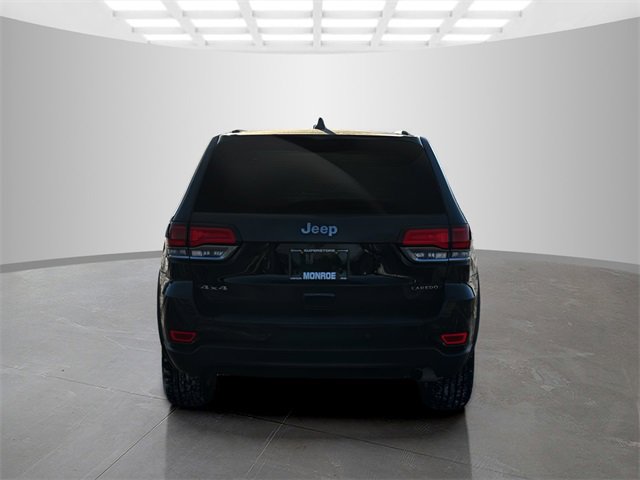 Certified 2022 Jeep Grand Cherokee Laredo X image 6