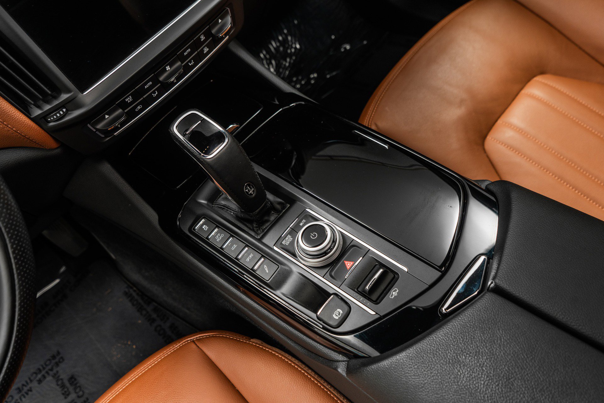 Used 2022 Maserati Levante GT image 29