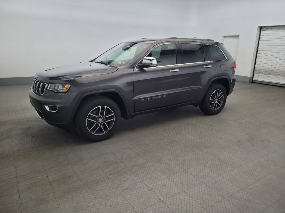 Used 2018 Jeep Grand Cherokee Limited AWD/4WD image 2
