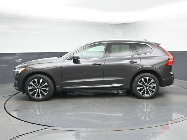 Used 2023 Volvo XC60 B5 Plus w/ Climate Package AWD/4WD image 6