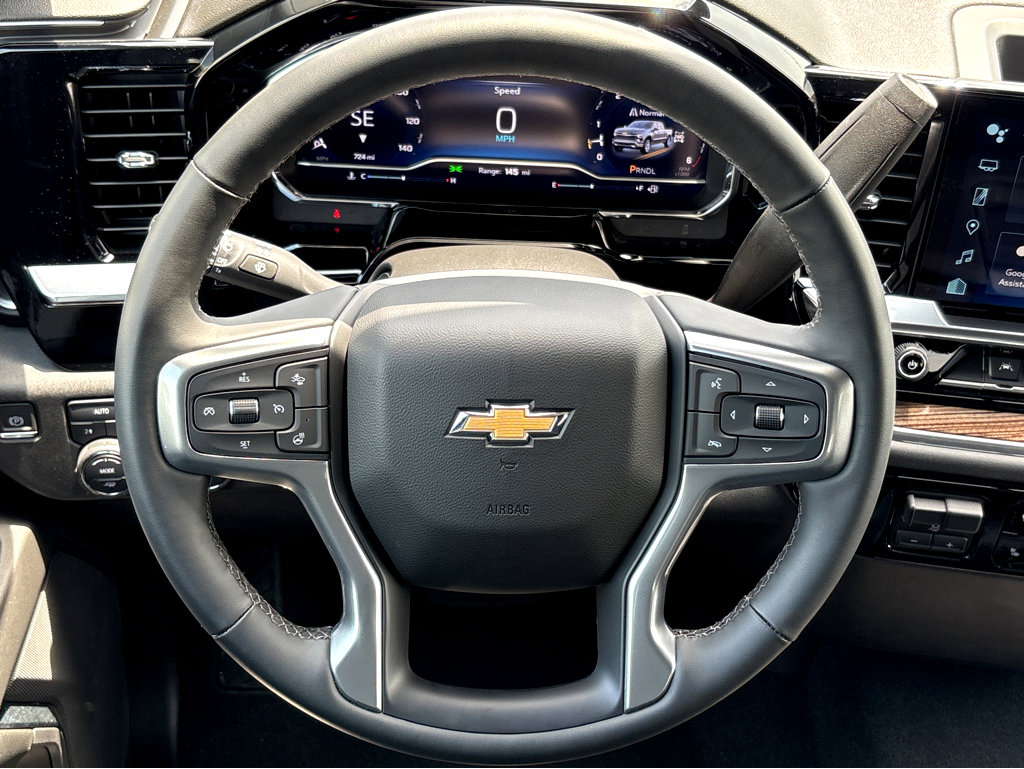 Used 2024 Chevrolet Silverado 1500 LT w/ Safety Package AWD/4WD image 12
