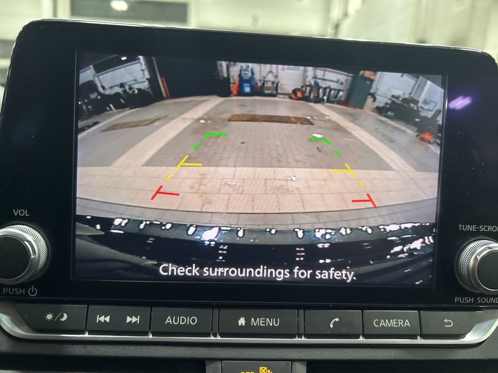 Used 2021 Nissan Altima 2.5 SV w/ SV Premium Package image 13