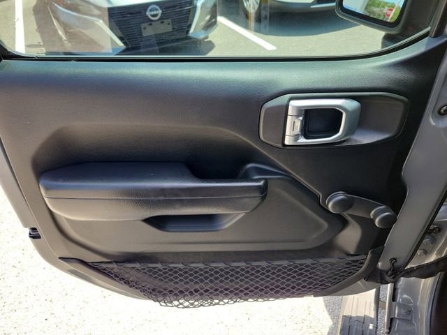 Used 2018 Jeep Wrangler Unlimited Sport AWD/4WD image 15