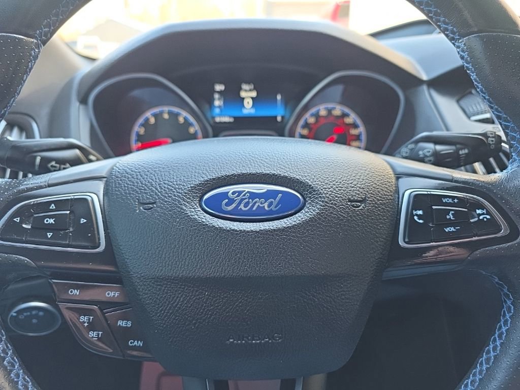 Used 2017 Ford Focus RS image 19