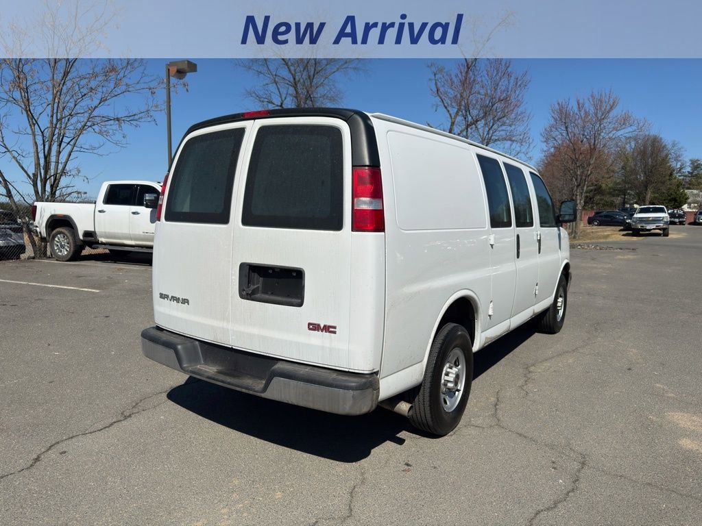 Used 2023 GMC Savana 2500 w/ Driver Convenience Package image 3