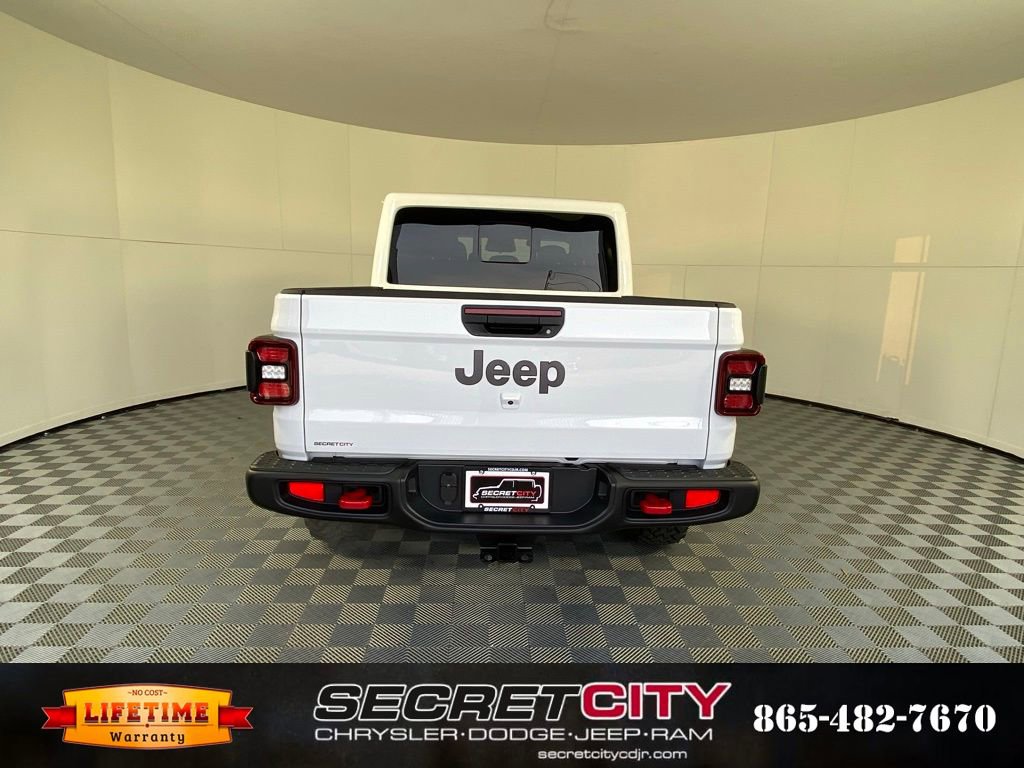 New 2026 Jeep Gladiator Rubicon w/ Steel Power Dome Hood Package AWD/4WD image 6