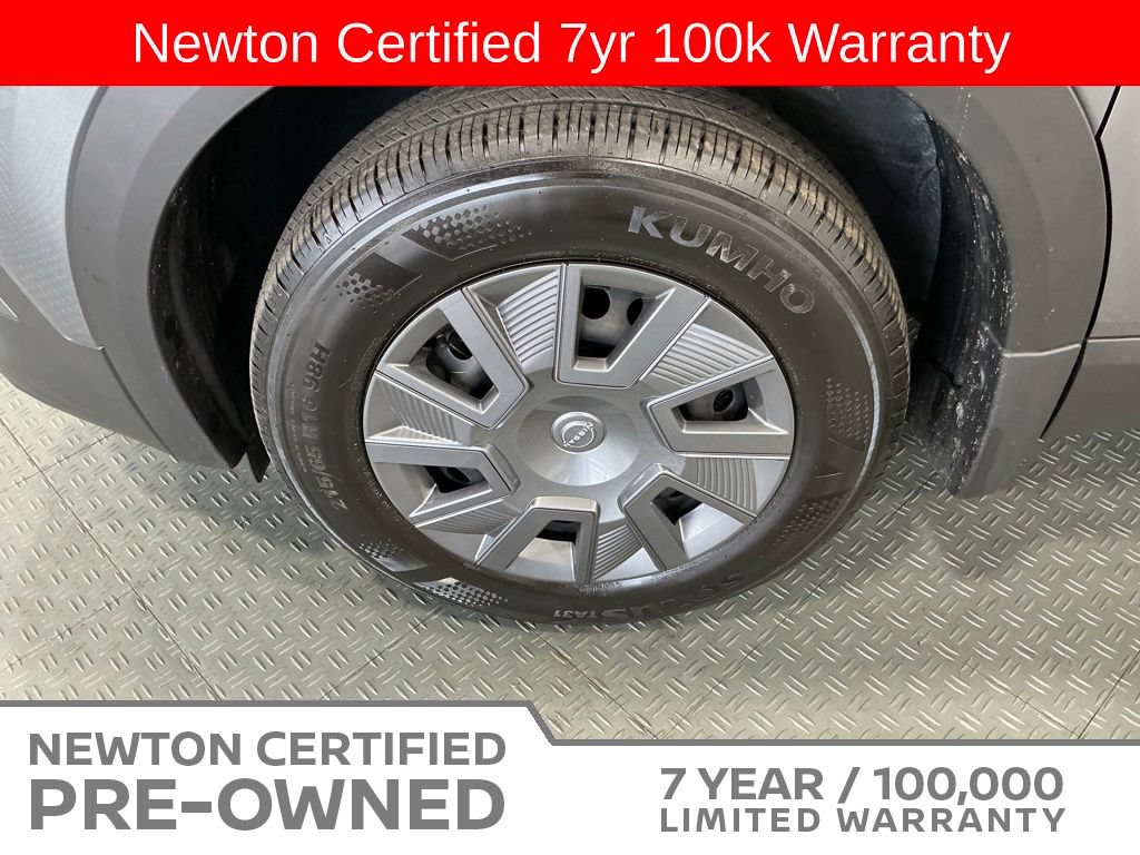 Used 2025 Nissan Kicks S FWD image 37