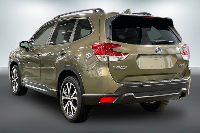 Used 2023 Subaru Forester Limited AWD/4WD image 12