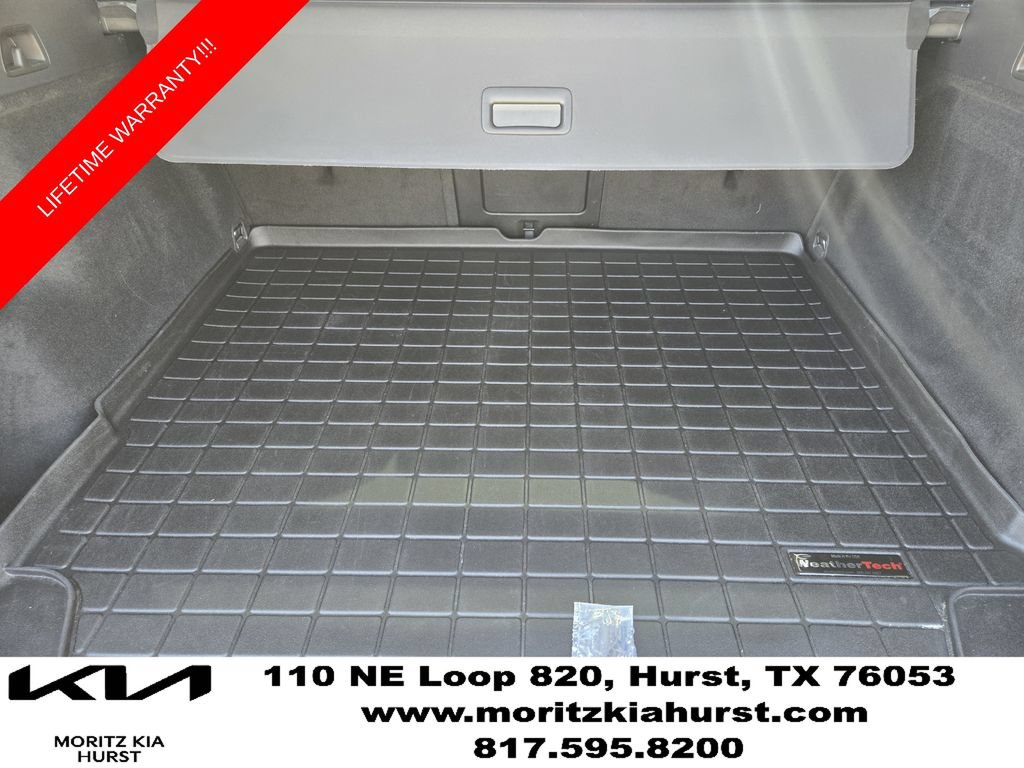 Used 2023 Volvo XC60 B5 Plus w/ Protection Package Premier FWD image 32