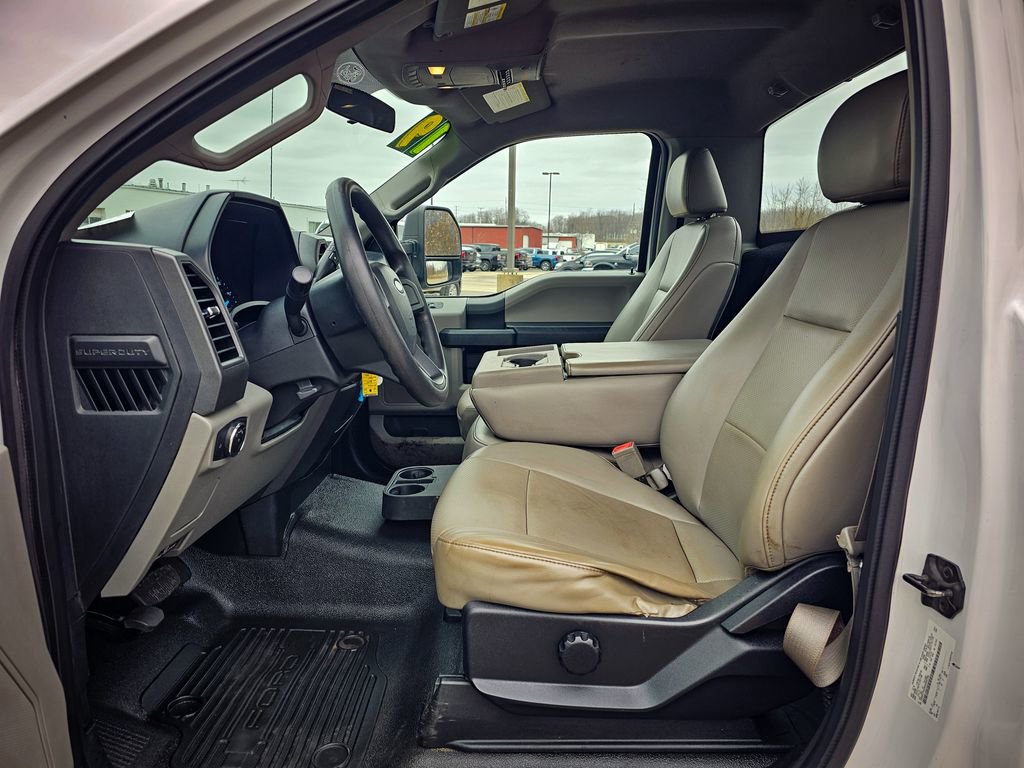 Used 2019 Ford F350 XL w/ Power Equipment Group image 16