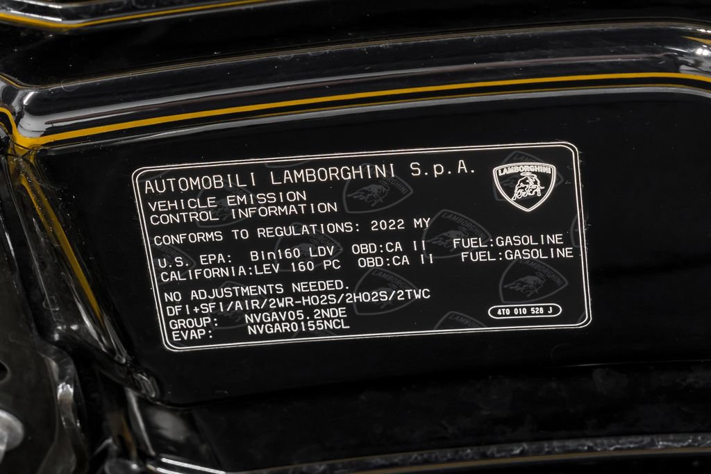 Used 2022 Lamborghini Huracan EVO RWD image 63