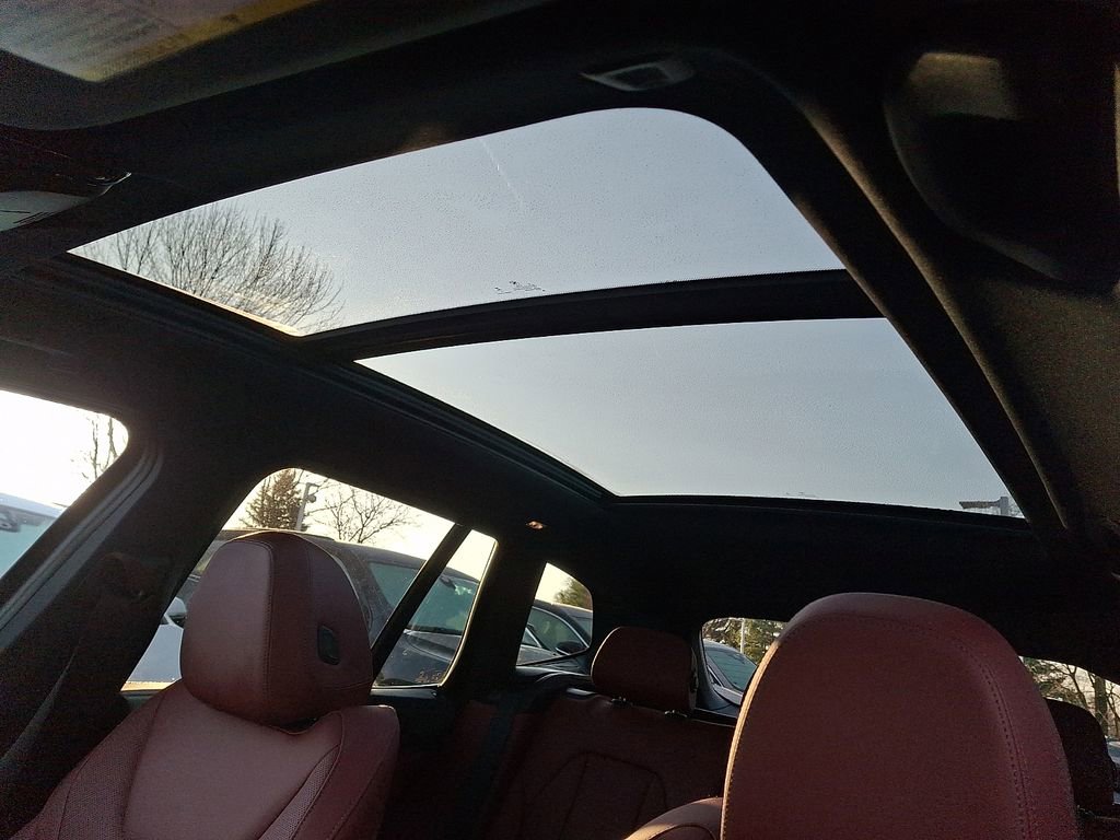 Certified 2024 BMW X3 M40i w/ Premium Package image 12