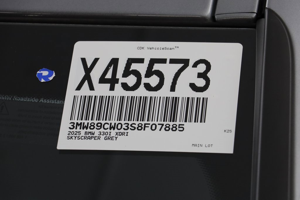 Certified 2025 BMW 330i xDrive Sedan w/ M Sport Package image 25