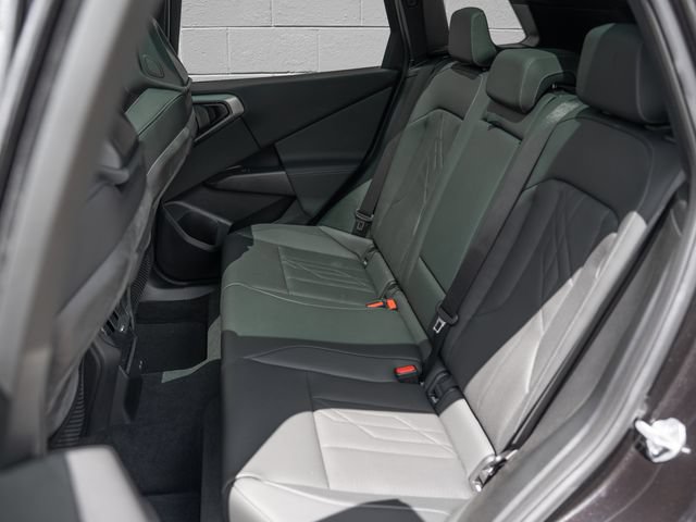 Used 2025 BMW X3 xDrive30i w/ Premium Package AWD/4WD image 18