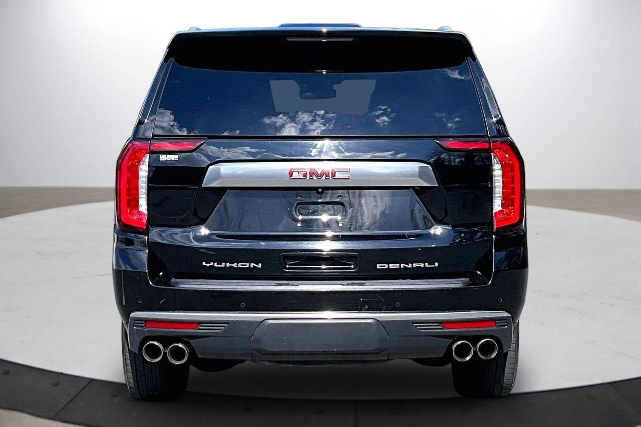 Used 2023 GMC Yukon Denali image 8