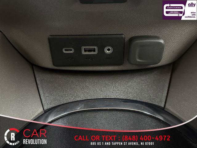 Used 2024 Chevrolet Malibu LT image 31