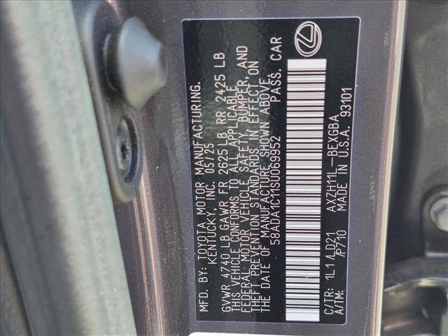 Used 2025 Lexus ES 300h w/ Premium Package FWD image 22