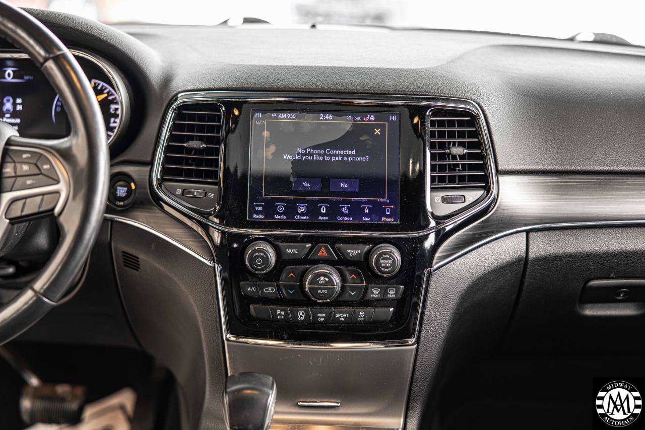 Used 2019 Jeep Grand Cherokee Limited AWD/4WD image 27