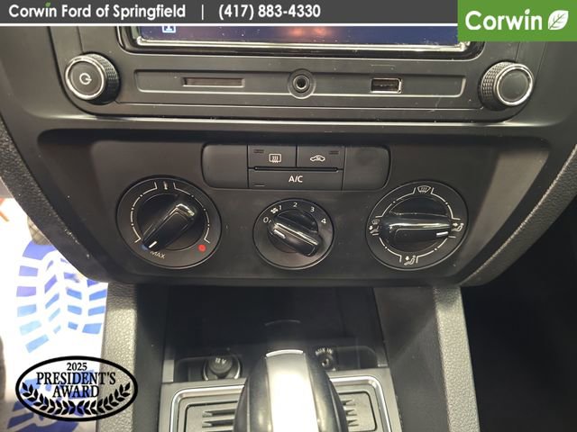 Used 2015 Volkswagen Jetta S FWD image 23