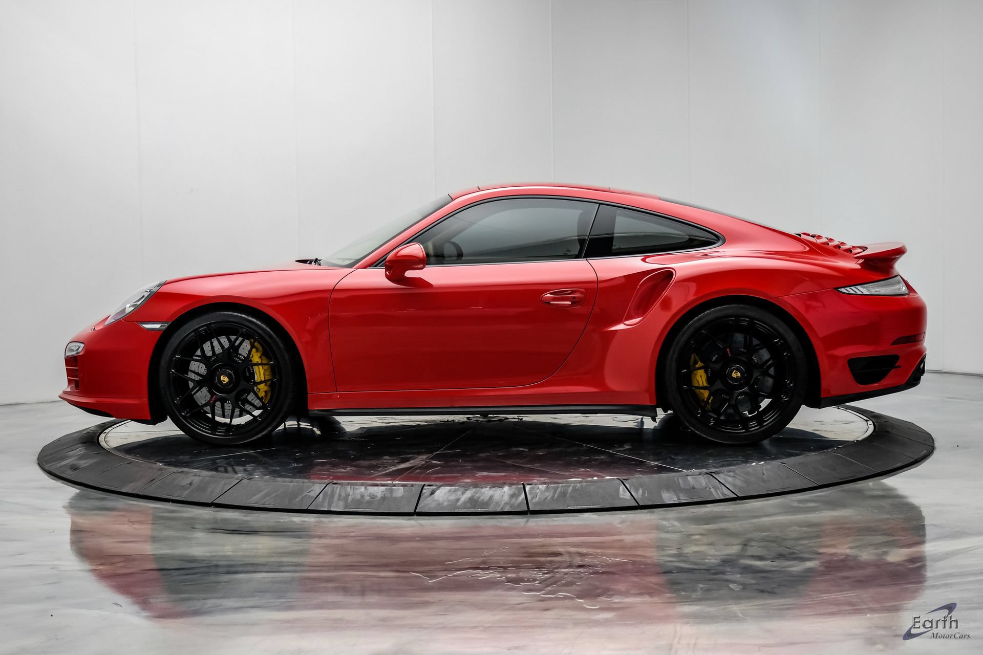 Used 2014 Porsche 911 Turbo S AWD/4WD image 7