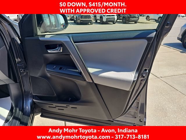 Used 2017 Toyota RAV4 XLE FWD image 36