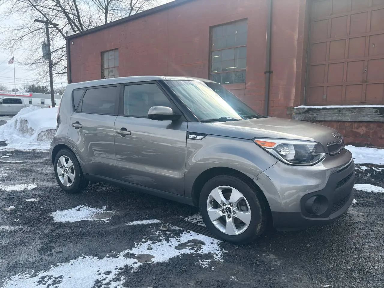 Used 2017 Kia Soul w/ Convenience Package image 3
