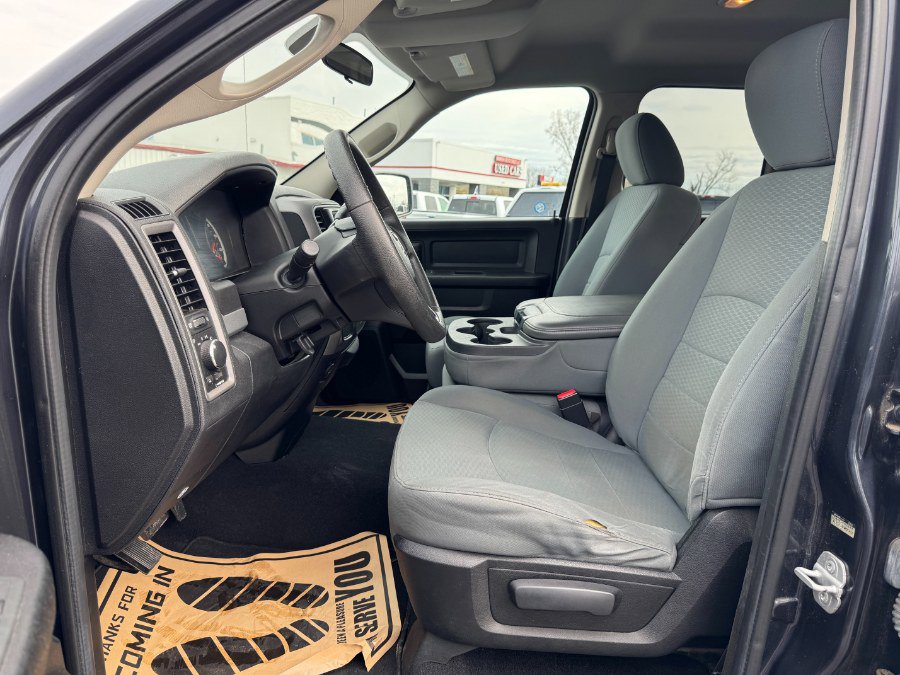 Used 2013 RAM 1500 ST w/ SXT Appearance Group AWD/4WD image 15