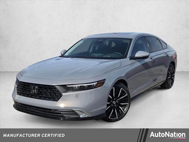 Used 2025 Honda Accord Touring image 1