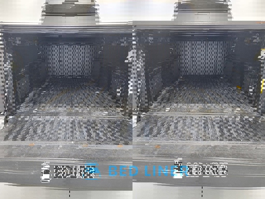 Used 2018 Toyota Tacoma TRD Sport AWD/4WD image 29