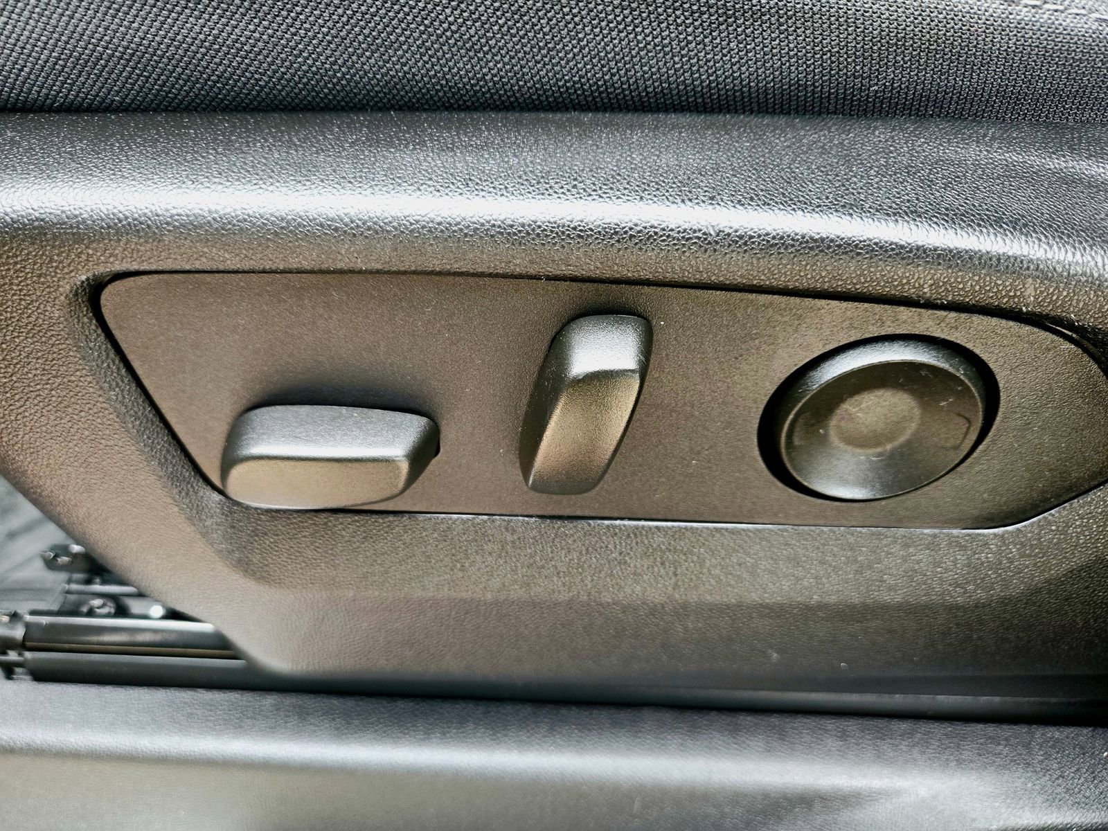 Used 2024 Chevrolet Silverado 2500 LT w/ Texas Edition AWD/4WD image 24