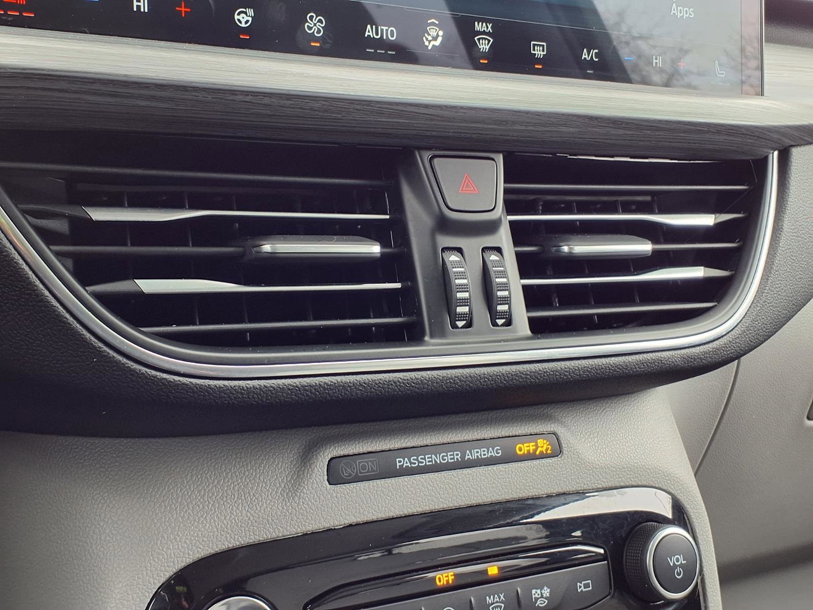 Used 2023 Ford Escape Platinum image 13