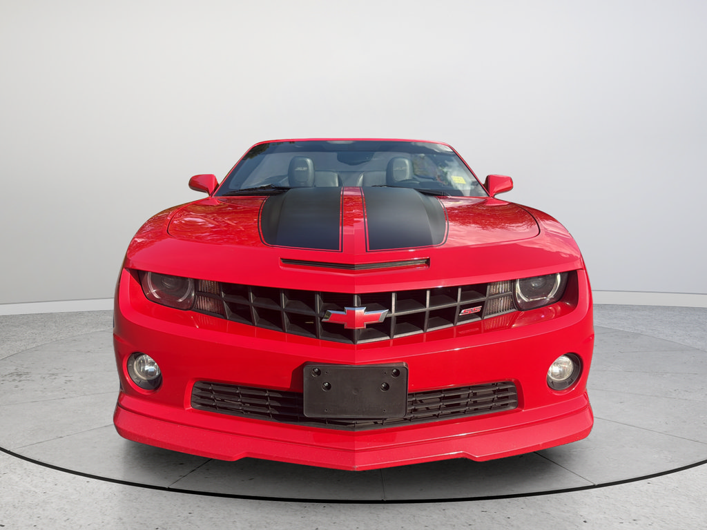 Used 2011 Chevrolet Camaro SS w/ LPO, Ground Effects Package RWD image 4