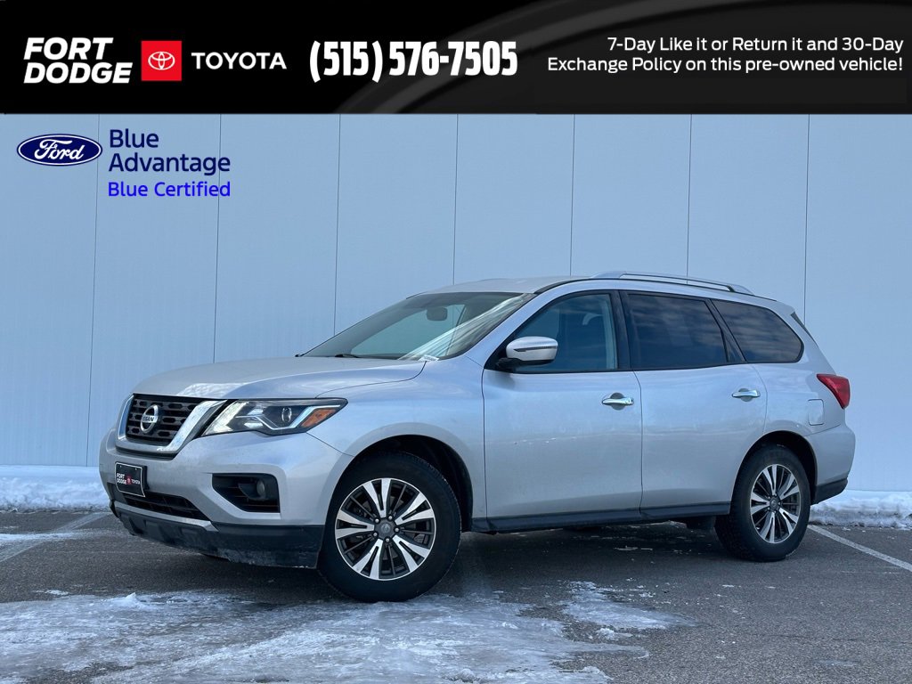 Used 2020 Nissan Pathfinder SV
