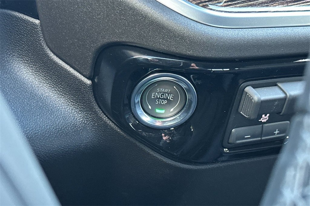 New 2025 GMC Sierra 1500 SLE w/ Preferred Package image 20