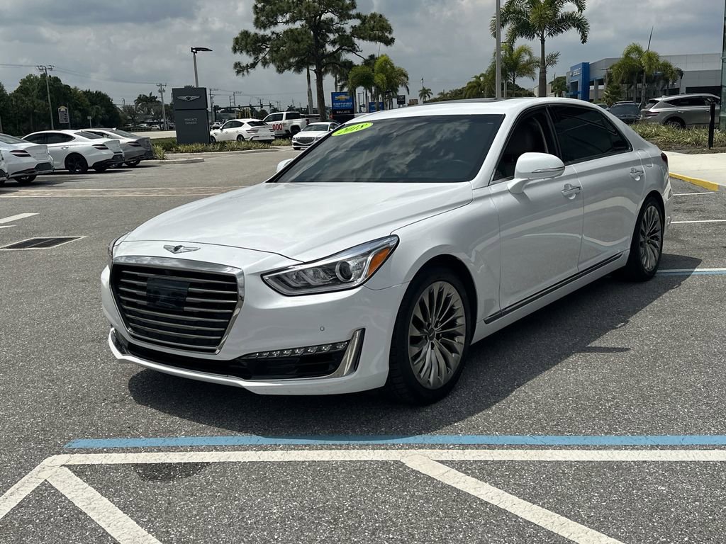 Used 2018 Genesis G90 5.0 Ultimate RWD image 3