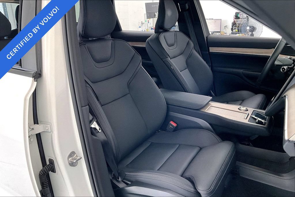 Used 2025 Volvo EX90 Plus AWD/4WD image 8