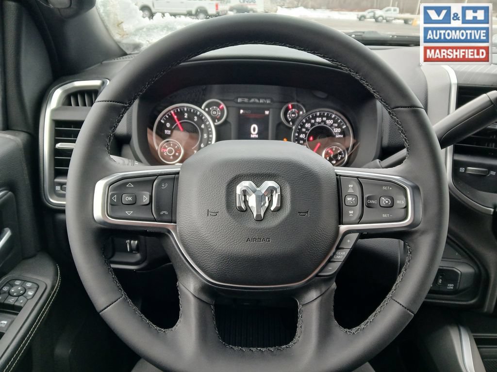 New 2026 RAM 2500 Big Horn AWD/4WD image 15