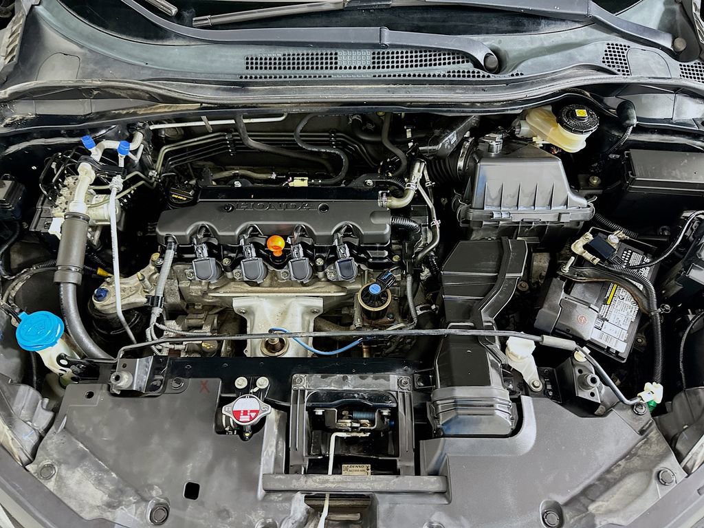 Used 2016 Honda HR-V EX image 29