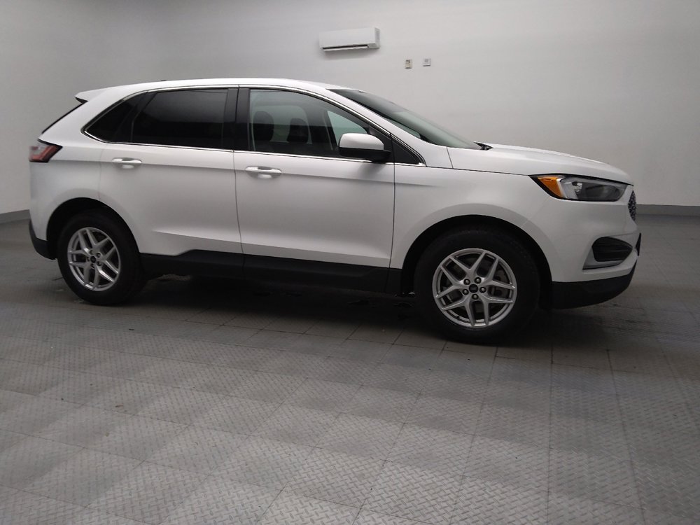Used 2024 Ford Edge SEL image 11