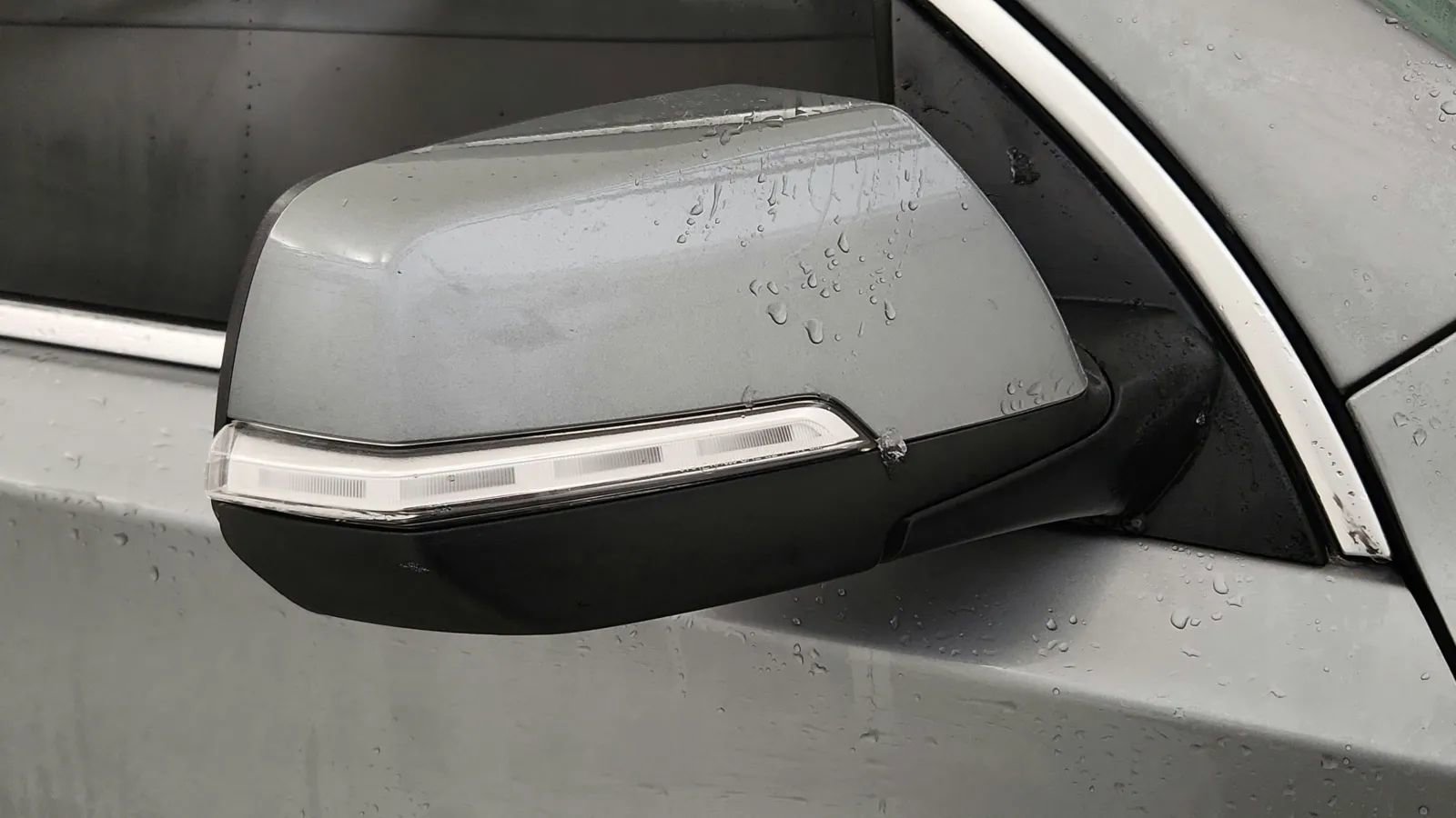 Used 2023 Chevrolet Traverse LT image 19