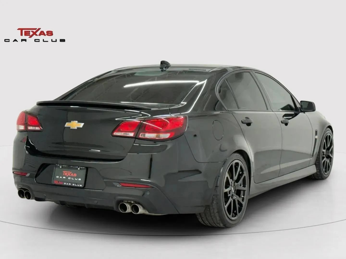 Used 2017 Chevrolet SS RWD image 5