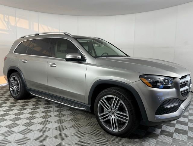 Used 2020 Mercedes-Benz GLS 450 4MATIC image 11