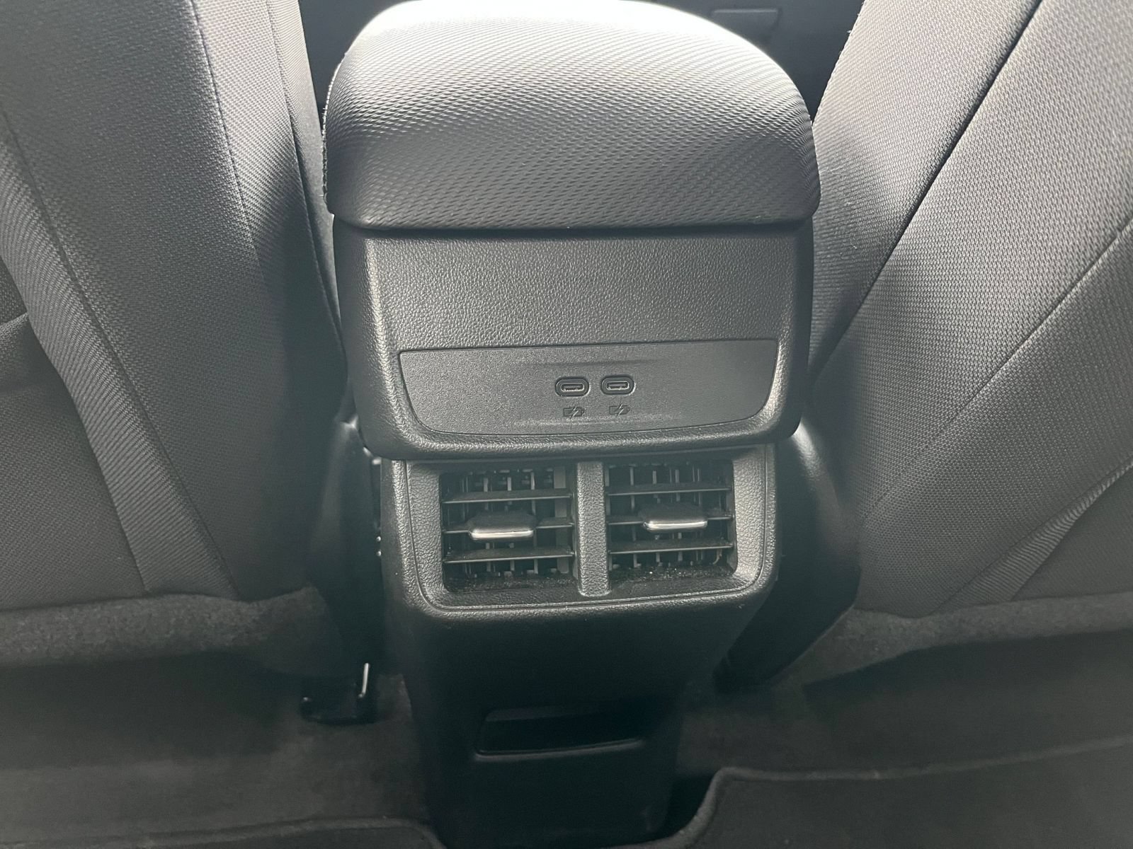 Used 2025 Chevrolet Equinox LT FWD image 22