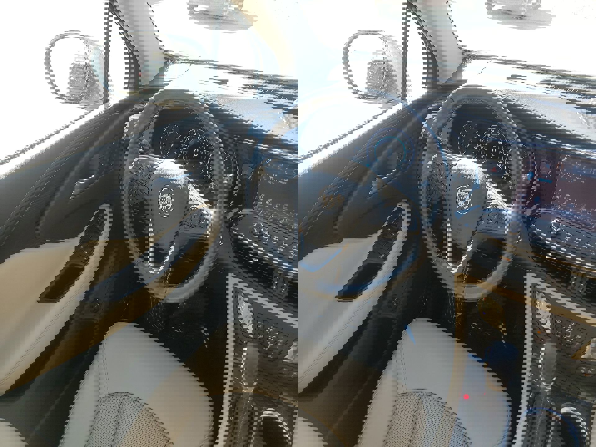 Used 2020 Buick Envision Premium image 17