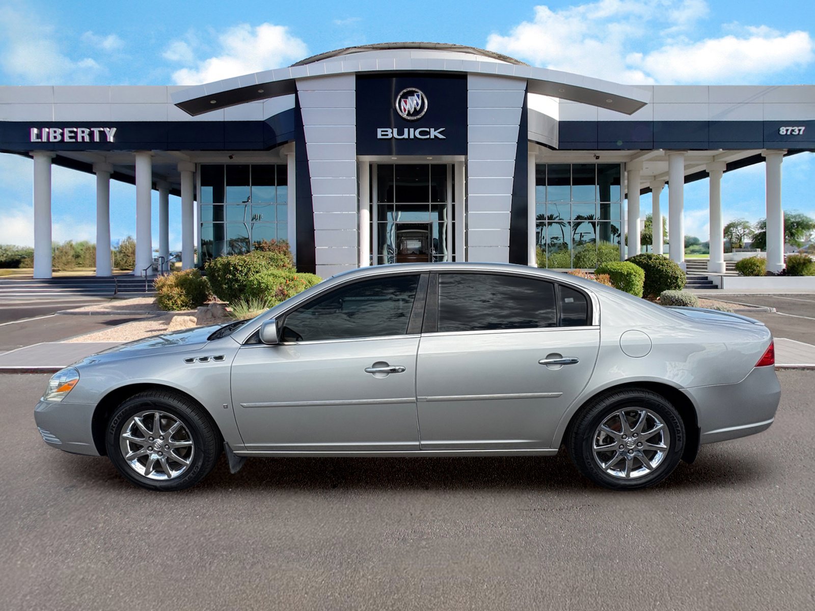 Used 2007 Buick Lucerne CXL FWD image 6