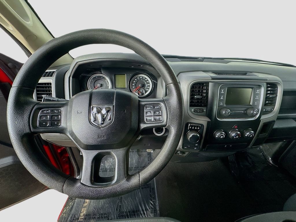 Used 2017 RAM 1500 Express w/ Express Value Package AWD/4WD image 13