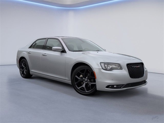 Used 2023 Chrysler 300 S w/ Comfort Group video 2