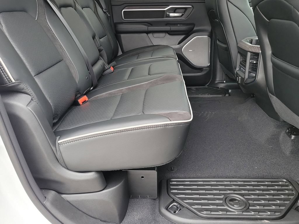 New 2026 RAM 1500 Laramie w/ Night Edition AWD/4WD image 38