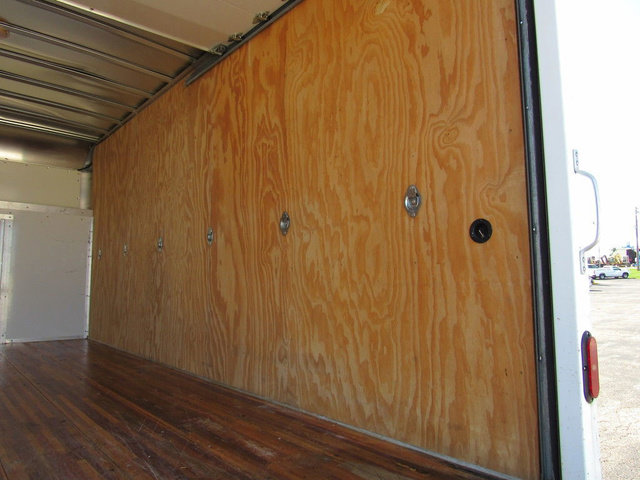 Used 2022 Ford E-450 and Econoline 450 Super Duty w/ Power Windows & Locks Group RWD image 17